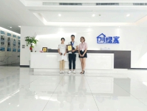 熱烈祝賀段總夫婦簽約創(chuàng)綠家宜昌市區(qū)級代理！