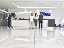 熱烈祝賀俞總、杜總簽約創(chuàng)綠家貴陽市區(qū)級代理！